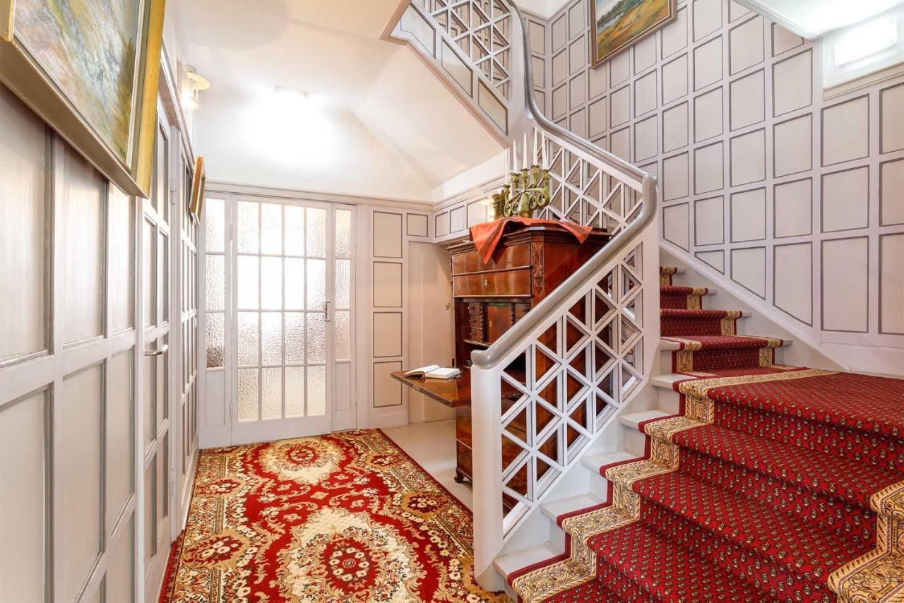 Villa Meri 페르누 외부 사진