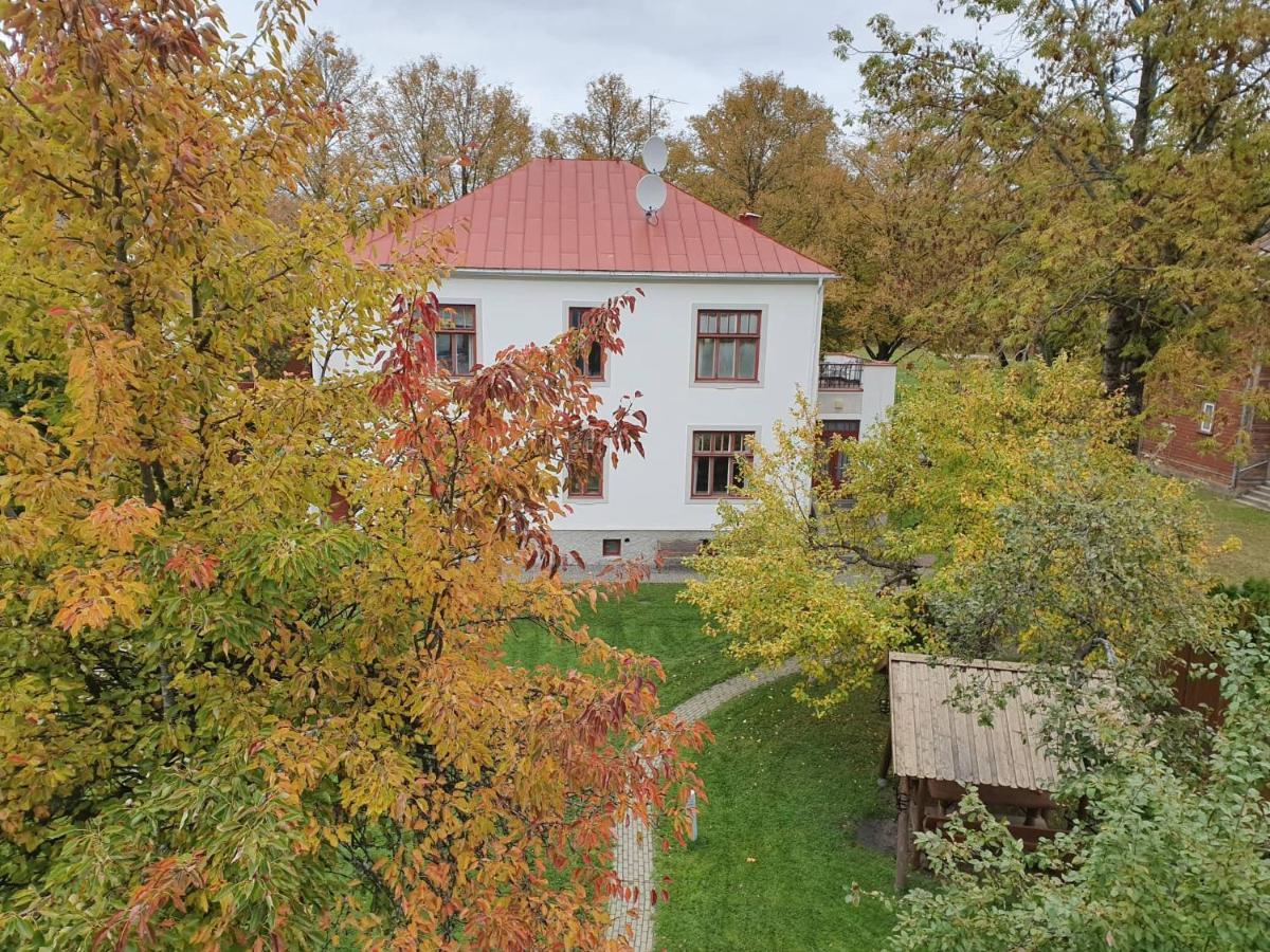 Villa Meri 페르누 외부 사진